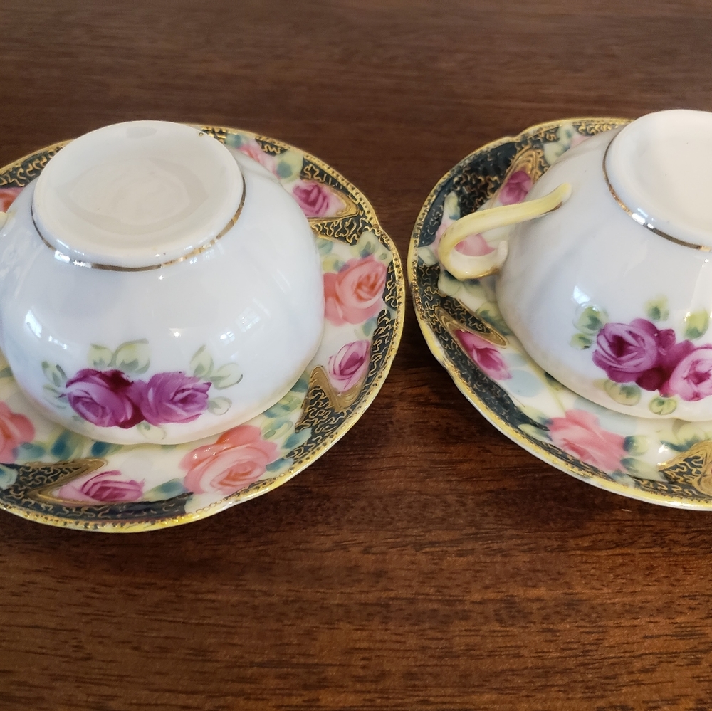 Vintage Teacups with Saucers Black & Gold Detail Pink Flowers - Picture 10 of 14